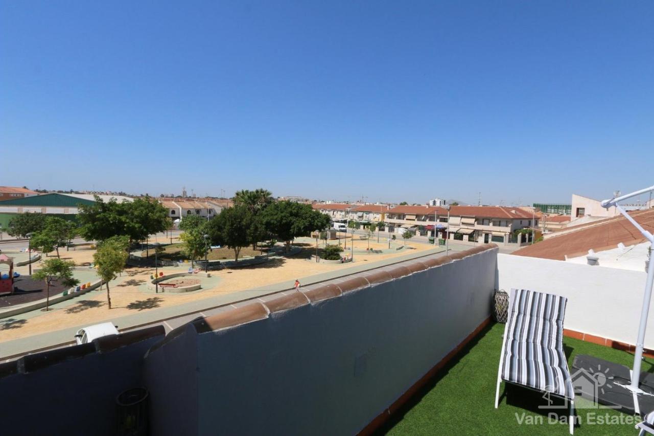 Casa Feliz - Penthouse In San Pedro Del Pinatar 100M From Shops & 500M From Beach & Boulevard المظهر الخارجي الصورة