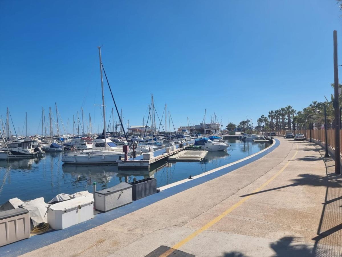Casa Feliz - Penthouse In San Pedro Del Pinatar 100M From Shops & 500M From Beach & Boulevard المظهر الخارجي الصورة